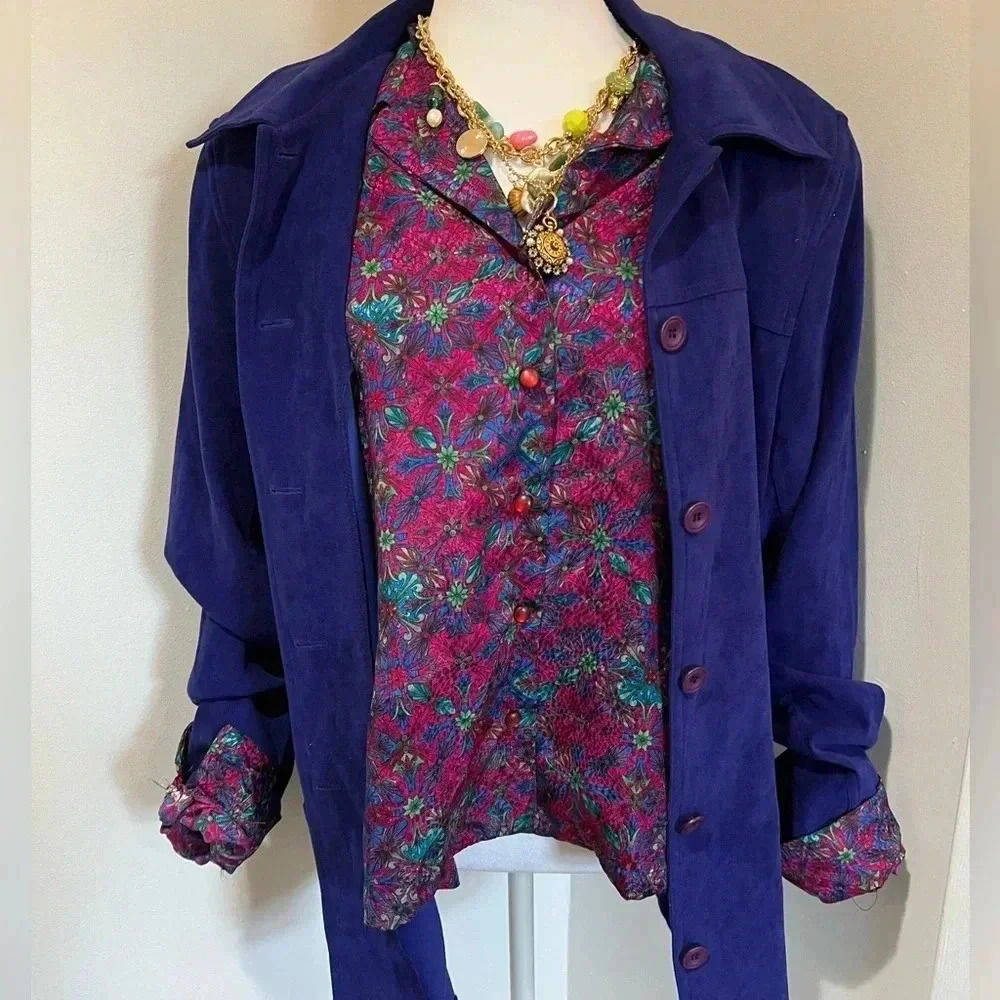 Vintage Floral Button-Up Blouse